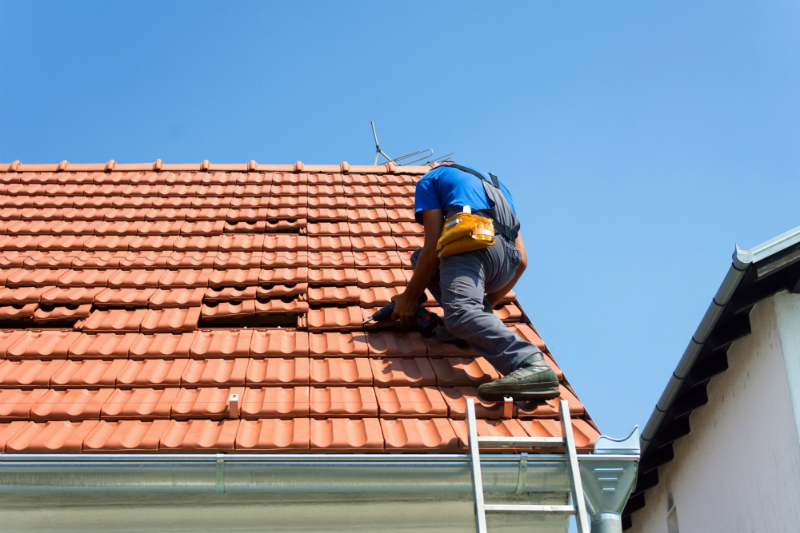 3 Tips for a Successful Roof Replacement on Your Home or Business