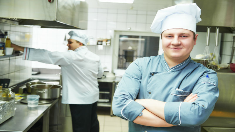 5 Considerations Before Buying a Chef’s Jacket