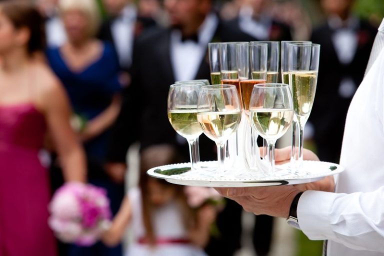 3 Perks of Working With a Professional Wedding Planner in Boston