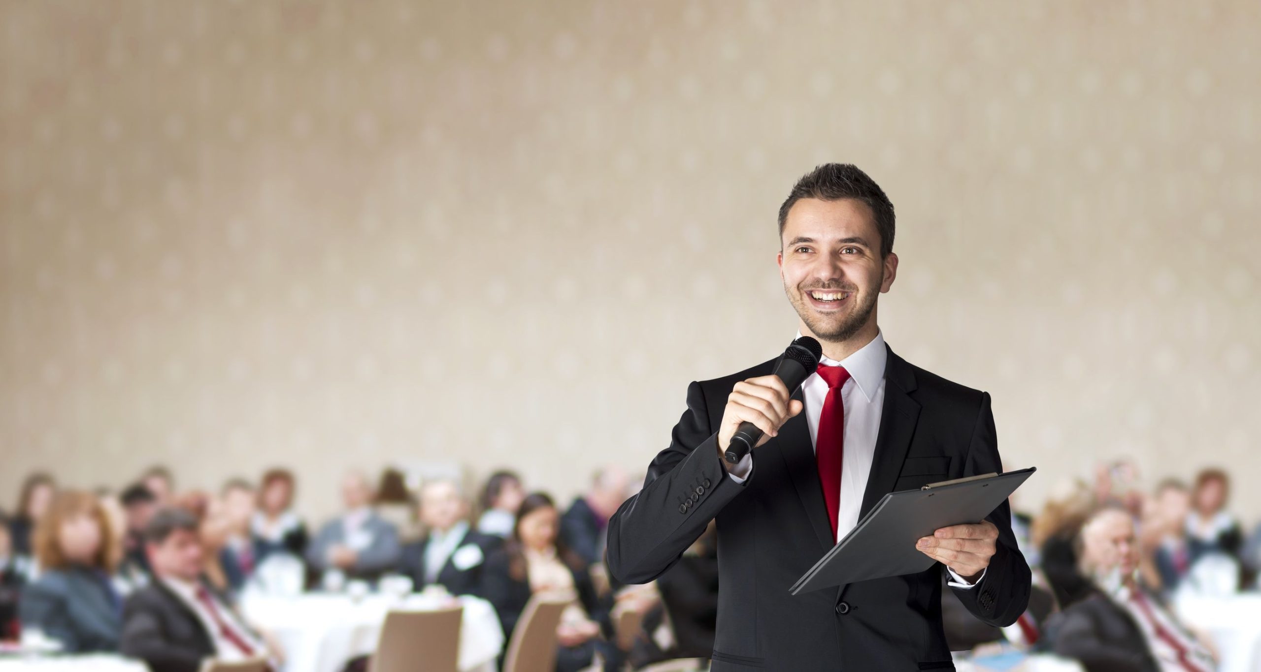 3 Reasons a Virtual Keynote Speaker Is the Best for Your Organization