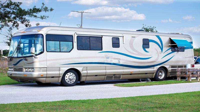 Tips to Help You Choose the Right RV Storage Facility in Naples, FL