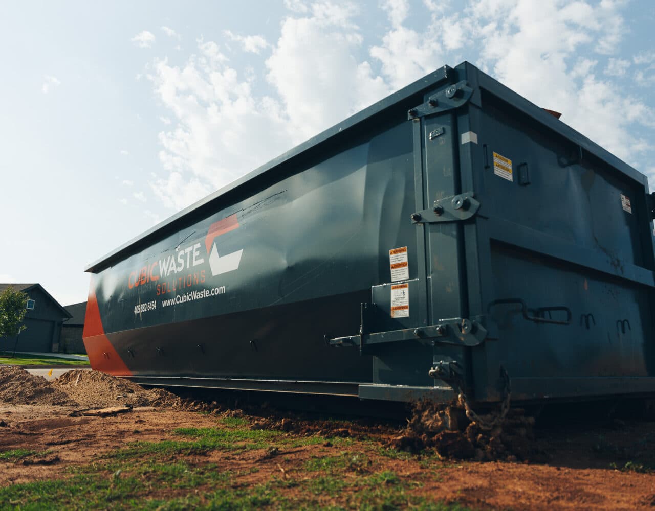 How a Roll-Off Dumpster in Oklahoma City, OK, Leads to Convenience